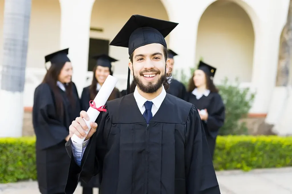 Los doctorados abarcan una amplia gama de disciplinas para que alcances tus objetivos profesionales