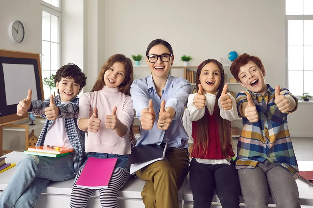 Licenciatura en Educación y Administración de centros educativos: respuesta de los desafíos educativos.