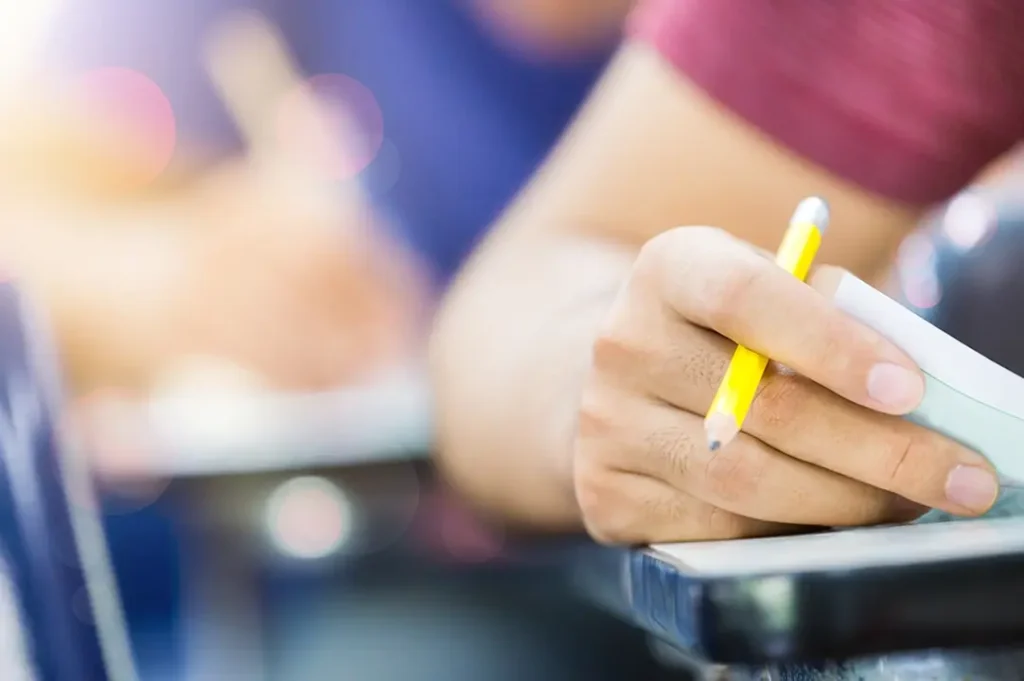 Existen diversas opciones educativas públicas si no te quedaste en el IPN.