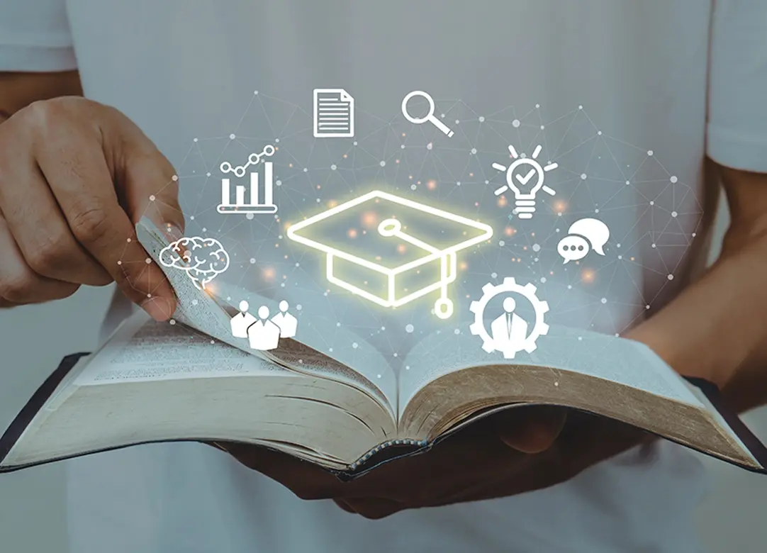 El seminario fomenta el pensamiento crítico, la colaboración y la habilidad de defender las ideas