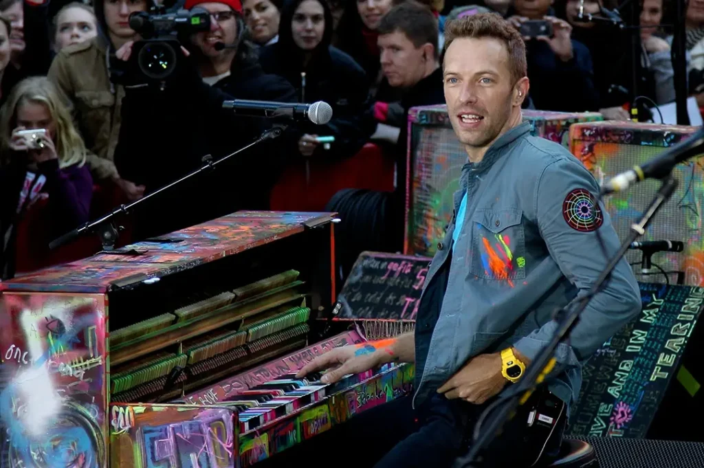 El aire poético de las canciones de Chris Martin tienen su origen en sus estudios de Letras Clásicas.