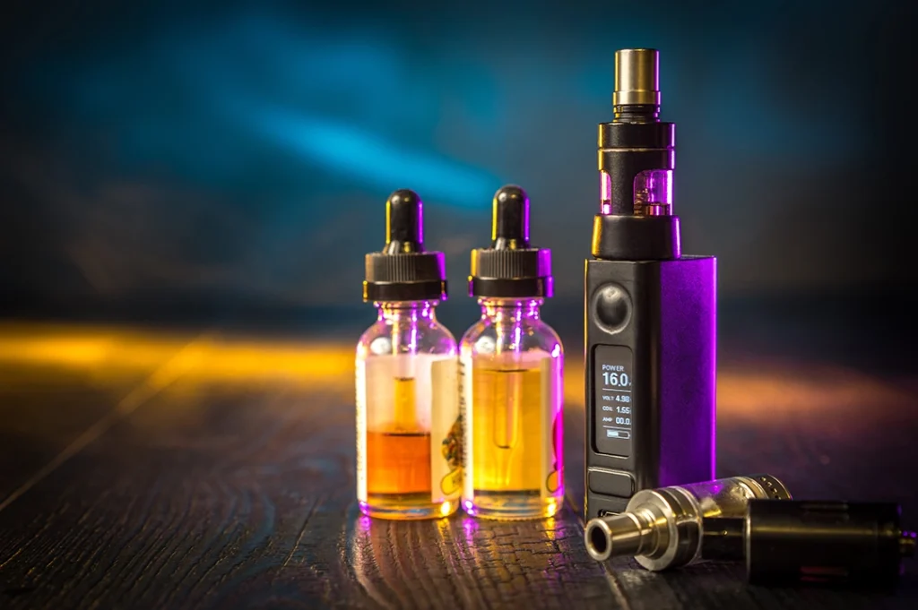 ¿Cómo funcionan los vapeadores?, tienen un mecanismo interno de combustión.