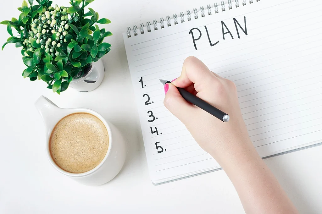 Compartimos algunas ideas de propósitos 2025 que te pueden ayudar en la licenciatura.