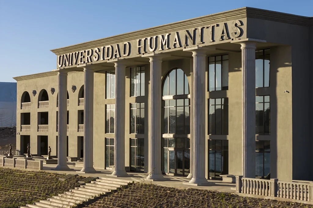 Universidad Humanitas cuenta con una amplia gama de carreras, maestrías y doctorados.
