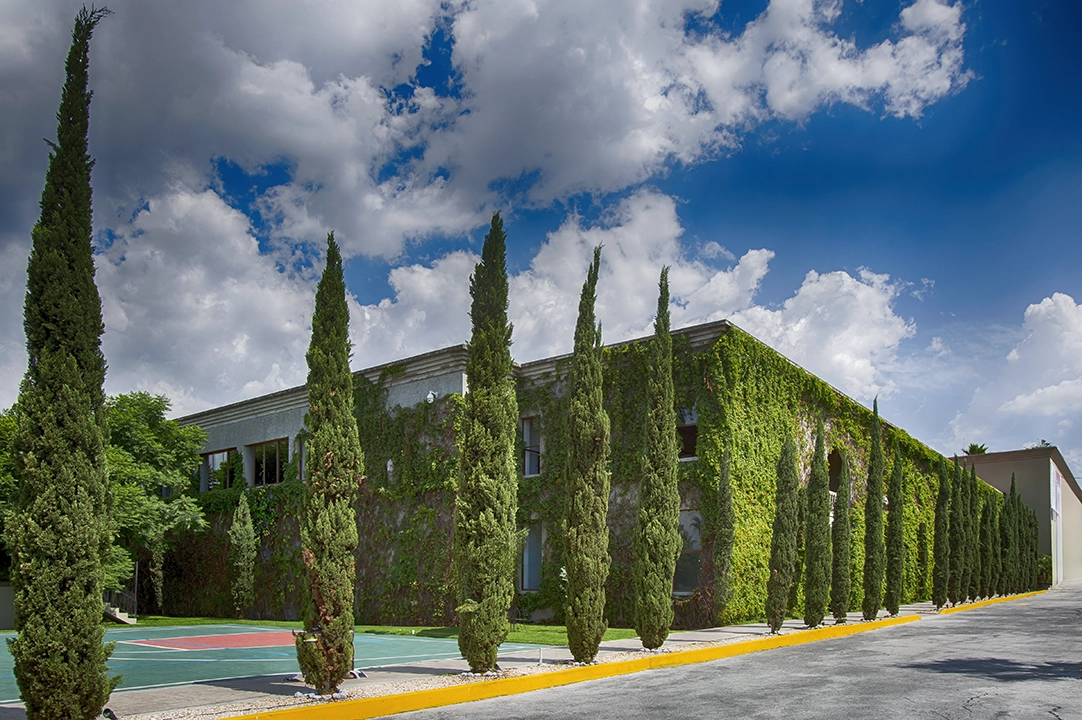 Universidad Humanitas Campus Los Reyes tiene amplias instalaciones.