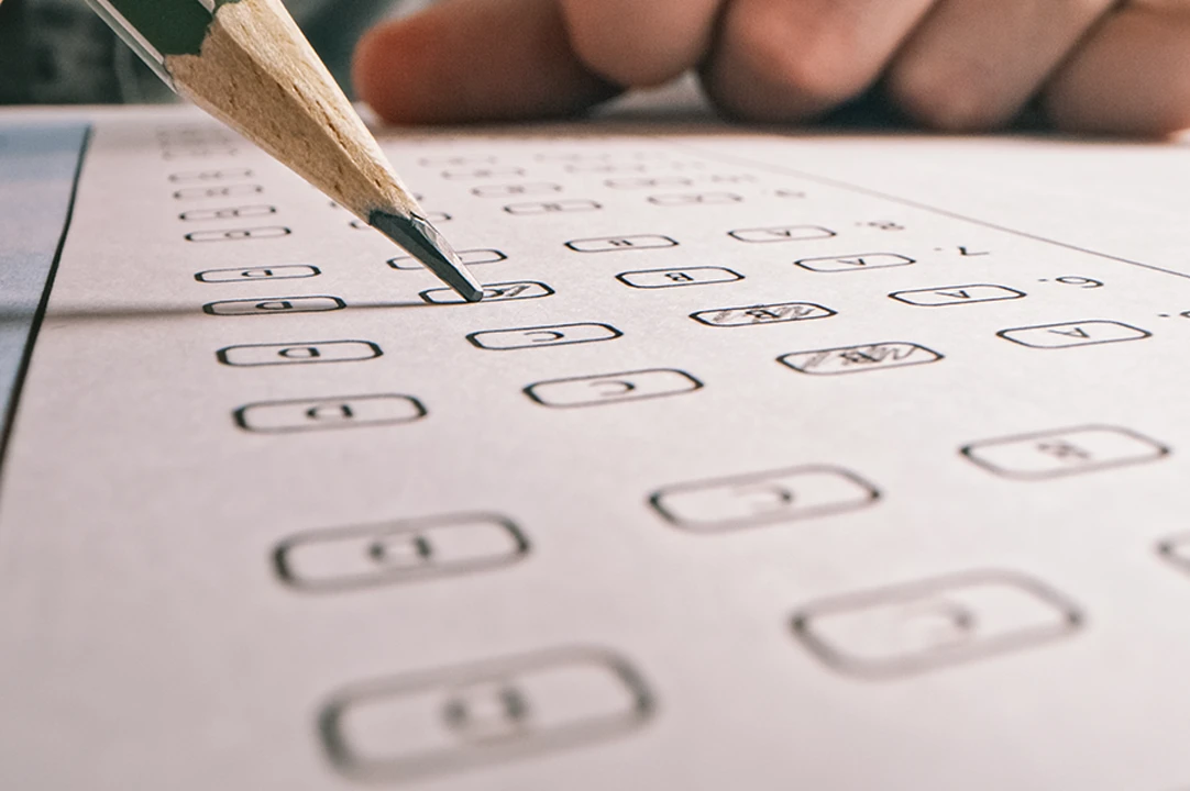 En México, muchas universidades utilizan exámenes de admisión para evaluar las habilidades y conocimientos de los aspirantes.