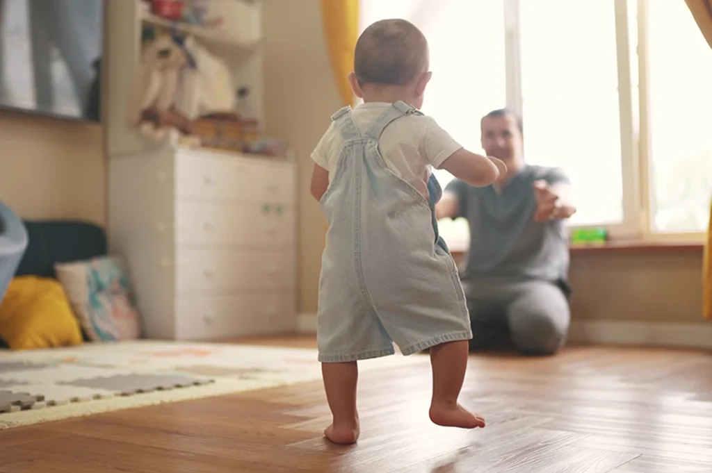 Cuando el niño percibe el mundo como un lugar predecible y seguro, desarrolla la esperanza.