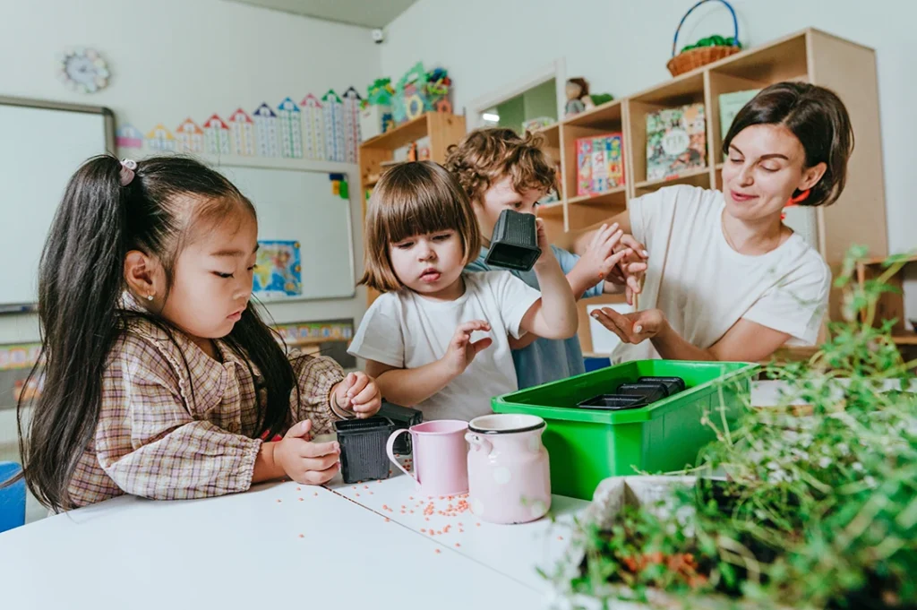 El docente debe ser una guía de enseñanza.
