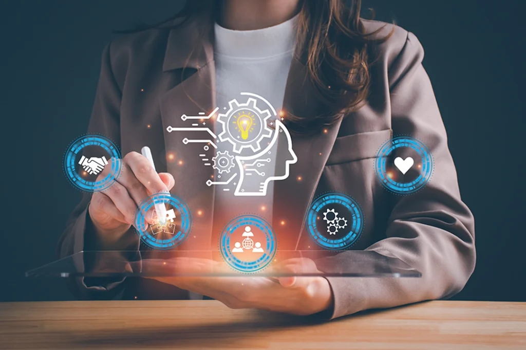 Estudiar un diplomado trae múltiples beneficios en el ámbito profesional y personal.