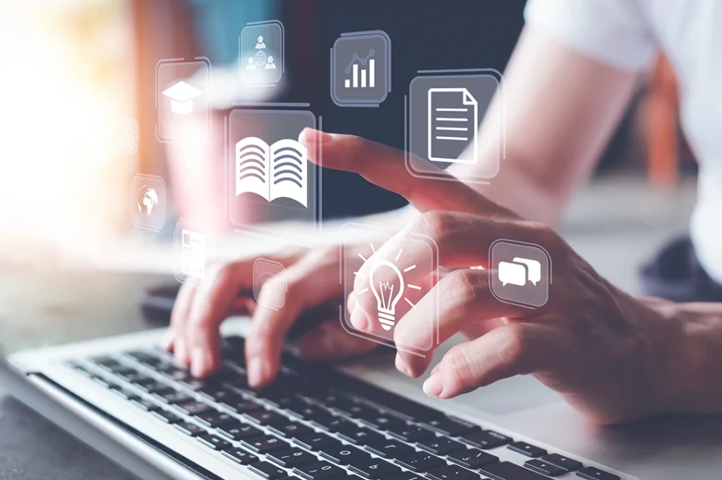 Las universidades virtuales en Colombia son una opción educativa, que forma profesionales.