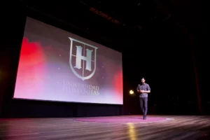 Las frases de Farid fueron compartidas y analizadas en Campus Magno Madín.