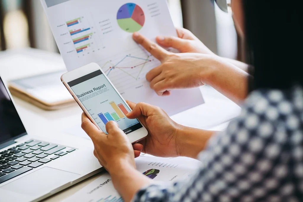 La licenciatura de Contabilidad integra conocimientos de información financiera.