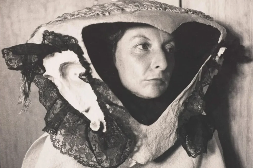 Lo onírico, la metafísica, la alquimia y el psicoanálisis fueron inspiración para Remedios Varo.